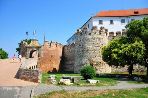 Holiday Apartmanh�z