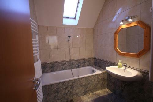 Mandula Wellness Apartmanh�z