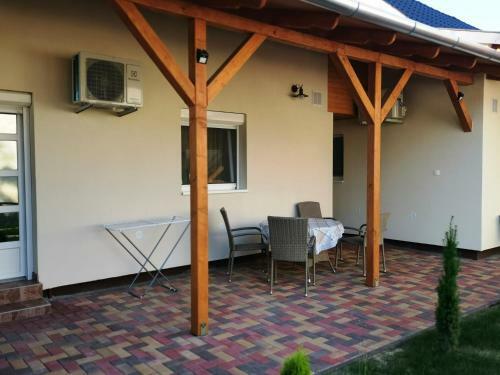 Lili Apartman