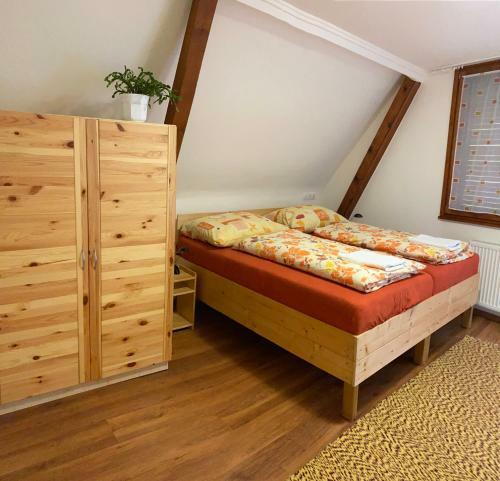 Hostal Tavas Vend�gh�z