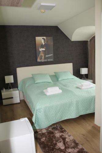 Bed & Breakfast Road House Holiday Resort