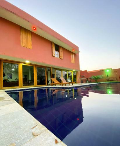 Casa C Piscina Aquecida E Churrasq Em Pirenopolis