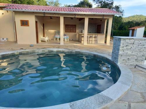 Chal� Veredas E Buritis