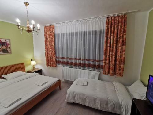 Hostal Ambient Deluxe Apartman