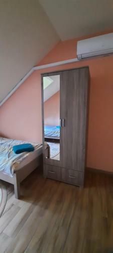 Torony Lovarda Mag�nsz�ll�s