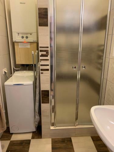V�ros Sz�ve Apartman