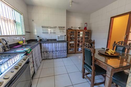 Casa Grande Com Piscina