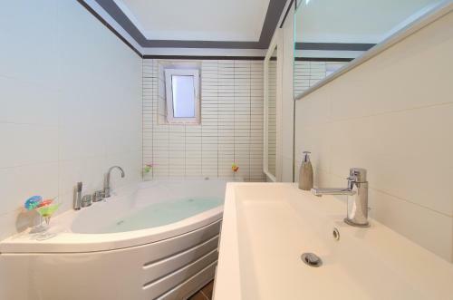 Luxury Vall Apartment