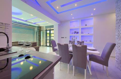 Luxury Vall Apartment