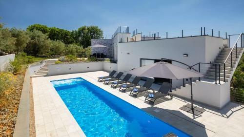 Luxury Villa Subventus