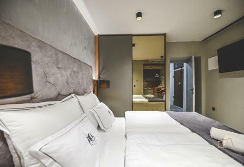 Hostal Galija Luxury Suites