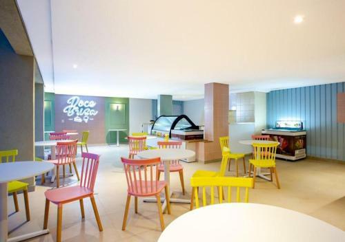Apartamento Para At� 5 Pessoas - Ondas Praia Resort