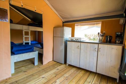 Easyatent Safaritent Comfort Camping Krk