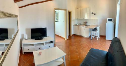 Seaside Apartments Petar