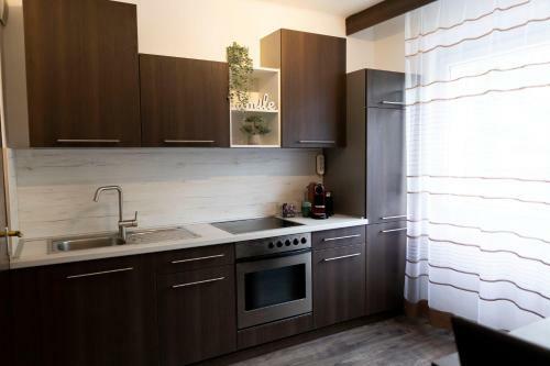 Koml� Sz�ve Apartman
