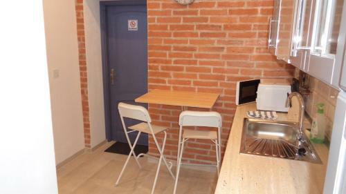 V�rfal Apartman