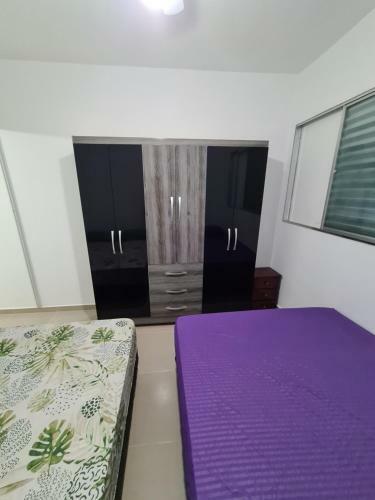 Apartamento Kit�o Com Quarto 50mts Do Mar