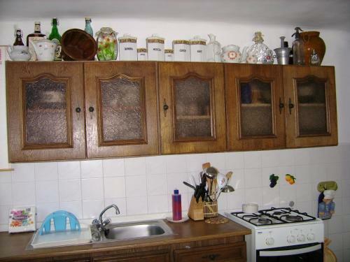 Gy�ngyi Vend�gh�z