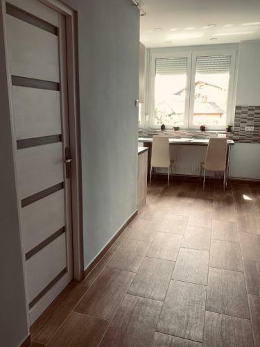 Apartamento Modern Two Bedroom Flat With Balcony