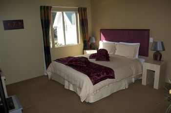 Tussock Peak Motor Lodge