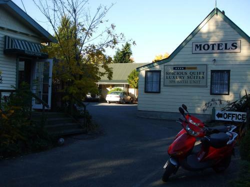 Glenalvon Lodge Motel