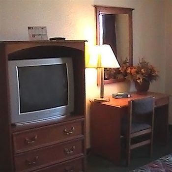 Hotel Best Express Inn And Suites