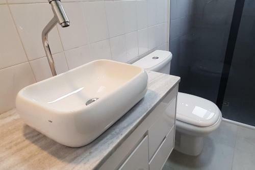 Apartamento Excelente Local - Praia Da Guilhermina, Com Tudo Pr�ximo