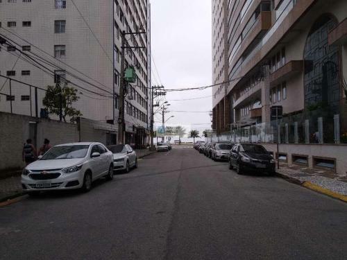 Apartamento Kitnet 50 Metros Da Praia E Shopping Boqueir�o