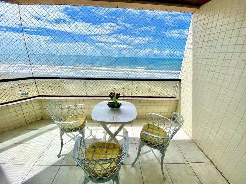 Apartamento T902 - Residencial Paulo Roberto - 902 A