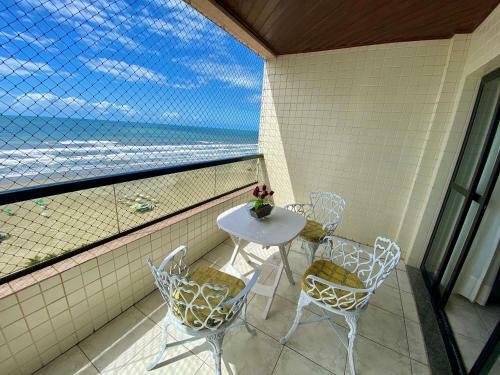 Apartamento T902 - Residencial Paulo Roberto - 902 A