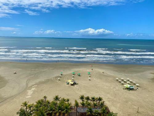 Apartamento T902 - Residencial Paulo Roberto - 902 A