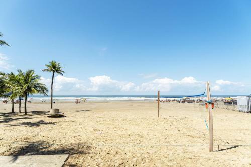 Apartamento Imperdivel Apto A 350 M Da Praia Do Forte Sp