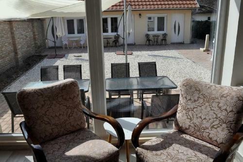 Hostal River Apartment