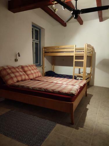 Hostal Pusztaszil Vend�gh�z