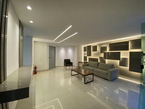 Apartamento de Luxo Em Boa Viagem Perto Da Praia.