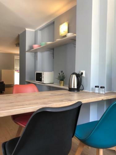 Apartamento White Crow House