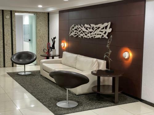 Apartamento Lindo Flat Em Boa Viagem, Rec�m Reformado E Perto Da Praia