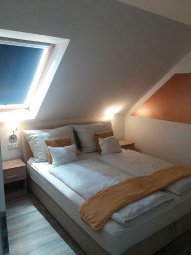 Hostal �va Apartman