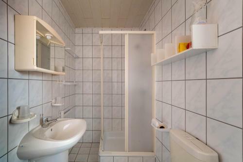 Lena Apartman