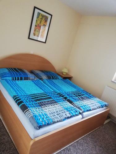 Lena Apartman