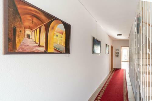 Lena Apartman