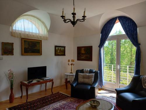 Apartamento T� Var�zs
