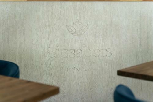 Bed & Breakfast R�zsabors H�v�z