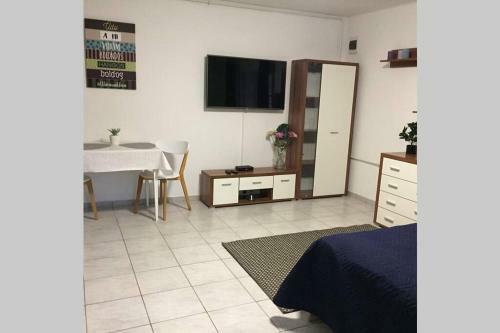 Jandi Apartman