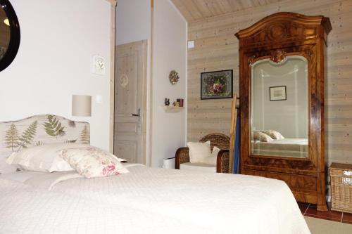 Bed & Breakfast Chambres D'h�tes - La Belmoni�re