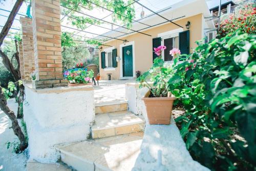 Ammos Apartments