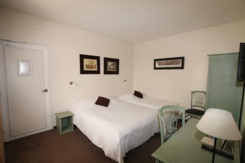 Hotel H�tel & Spa Le Petit Castel Beuzeville-honfleur