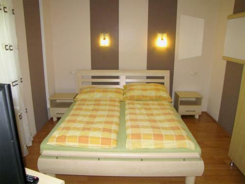 Szegf? Apartman