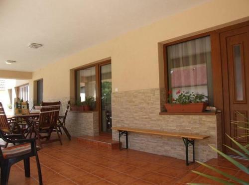 Hostal Aura Vend�gh�z