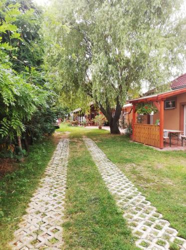 Apartamento Tessedik Vend�gh�z